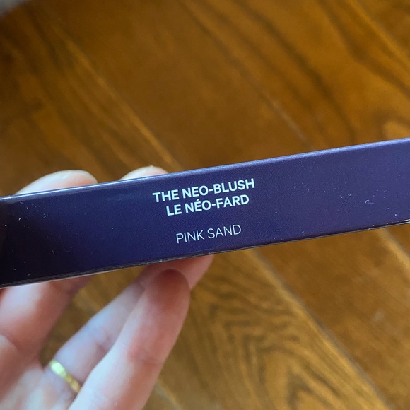 Kevyn Aucoin • NEW The Neo-Blush in Pink Sand NIB - Picture 3 of 8